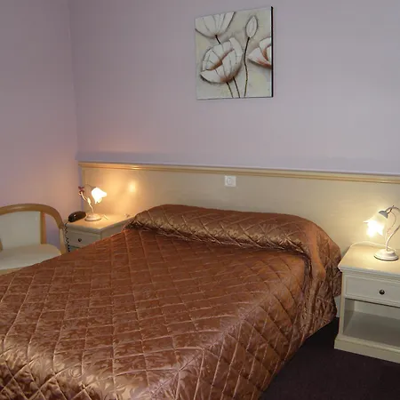 Western Centre Gare 3*