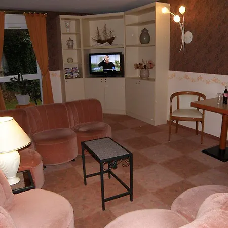 Western Centre Gare פלר