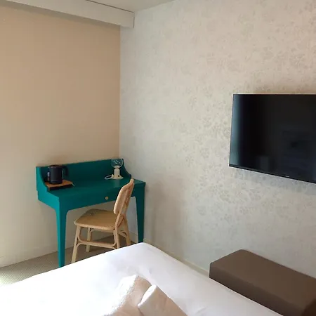 Western Centre Gare Hotel 3*
