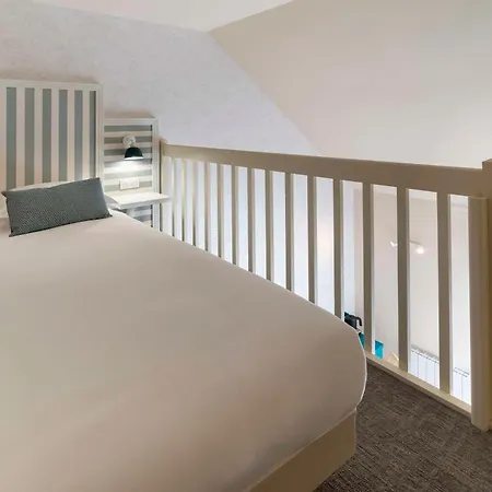 Western Centre Gare Hotel 3*
