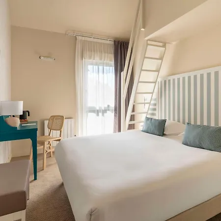 Western Centre Gare מלון פלר