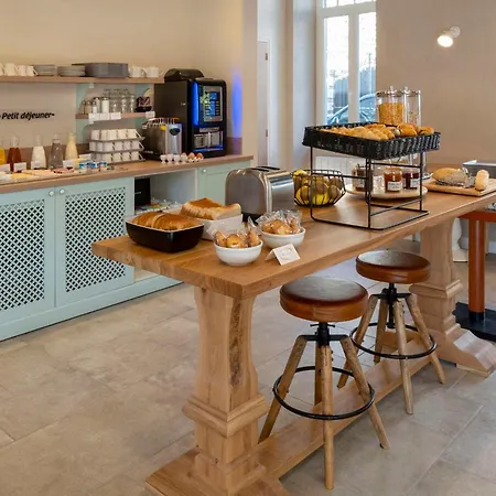 Western Centre Gare 3*