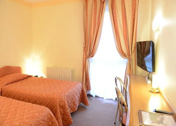 Western Centre Gare Hotel Flers (Orne)