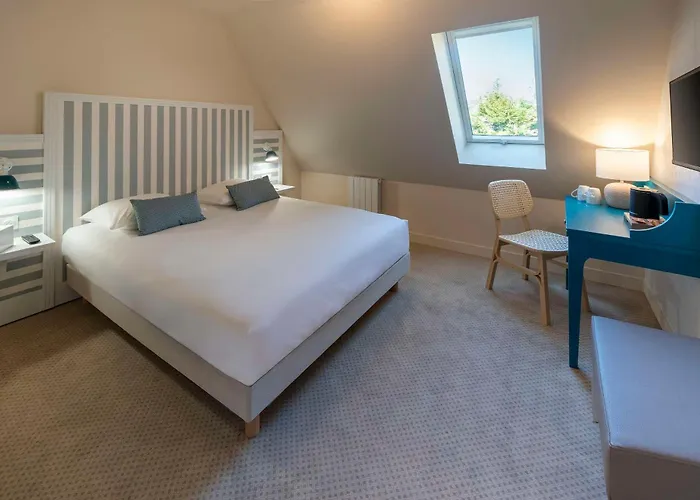 Western Centre Gare Hotel 3*