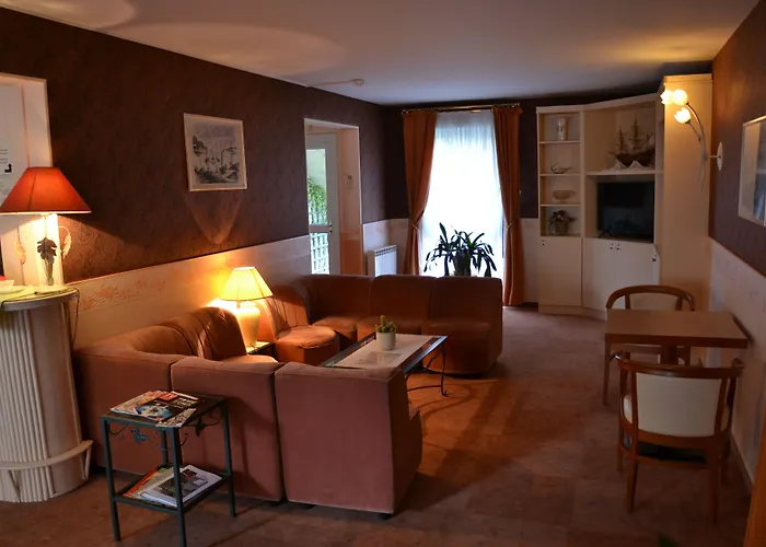 Western Centre Gare Hotel 3*