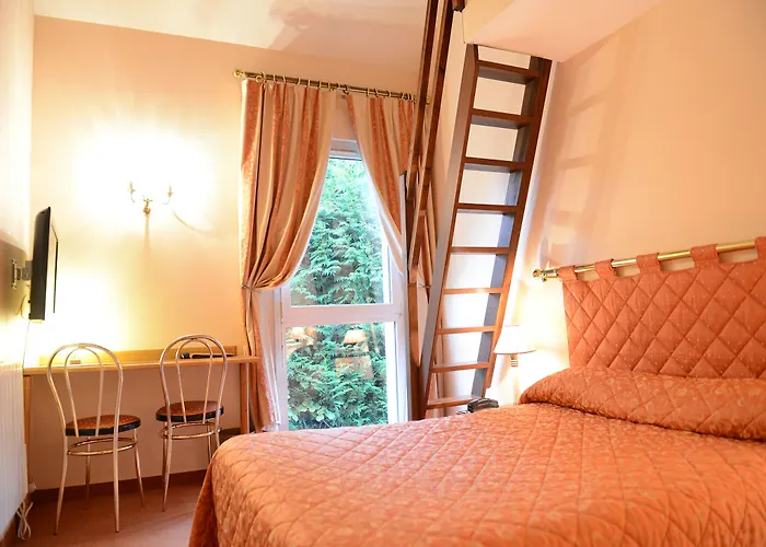 Western Centre Gare 3*