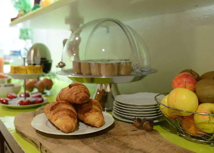 Western Centre Gare Hotel 3*